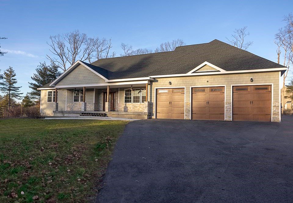 977 East St, Wrentham, MA 02093 Zillow