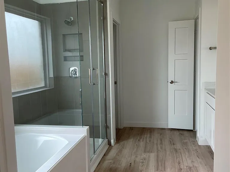 4518 Trapani Porta Way — Photo 7