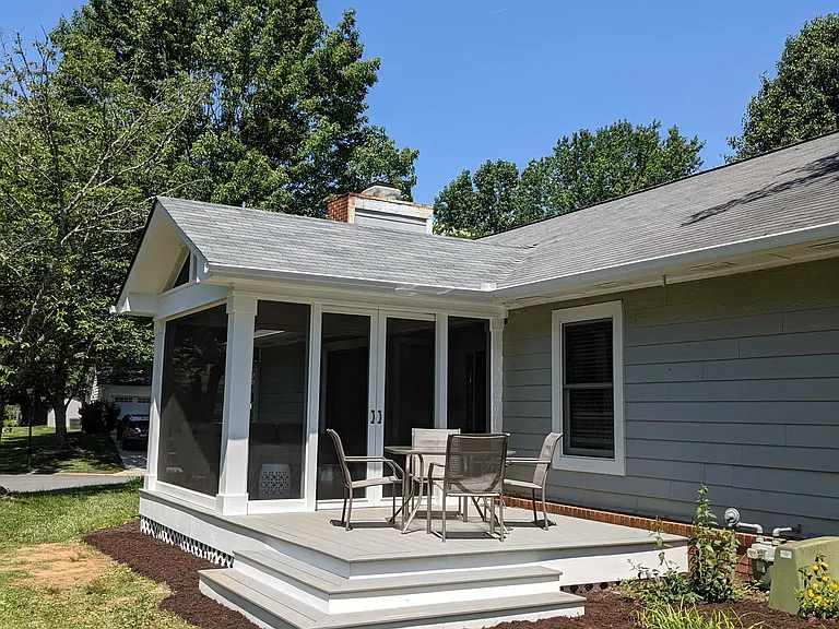 810 Mill Creek Ln — Photo 14