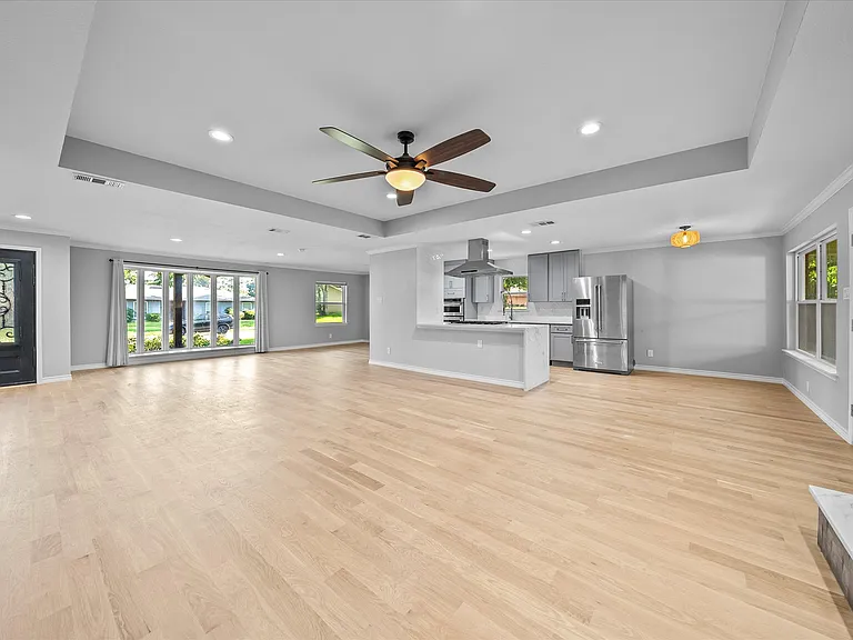 12408 Cedar Bend Dr — Photo 6