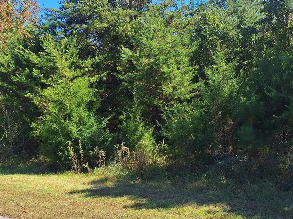 26 Planters Row Rd #26, Iron Station, NC 28080