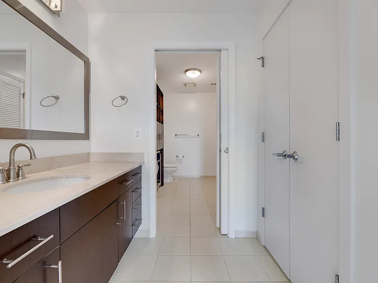 910 M St NW #312 — Photo 11
