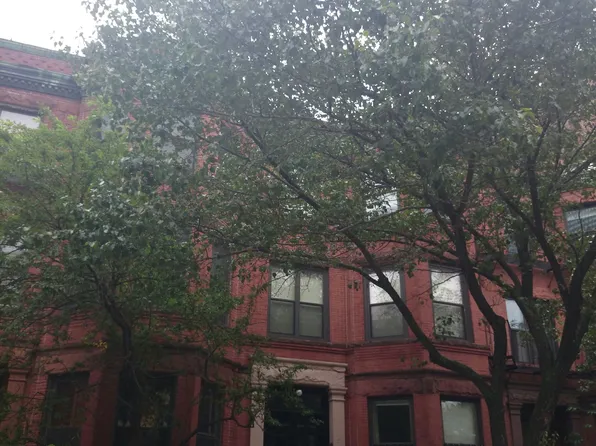 140 Saint Botolph St APT 4, Boston, MA 02115