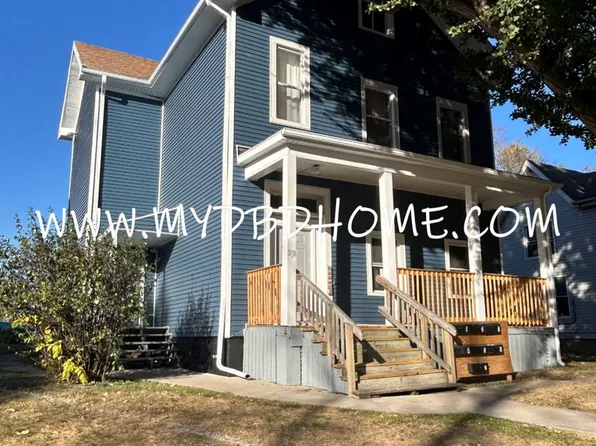 328 W Dewald