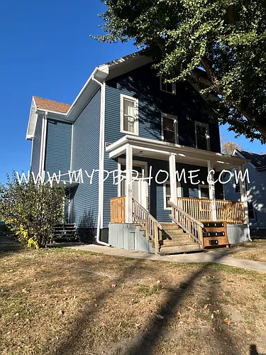 328 W Dewald St Photo 1