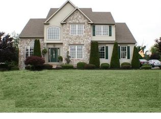 107 Concord Ct, Woolwich Township, NJ 08085