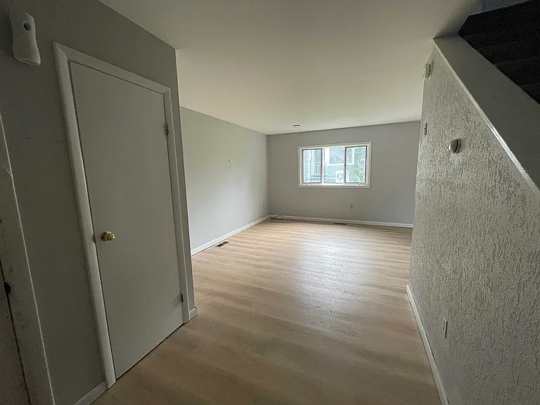 46 Terrill St #3 — Photo 3