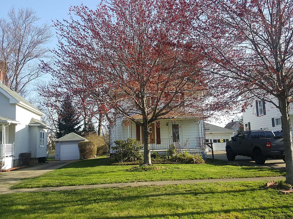 1st image of 1330 W 11th St