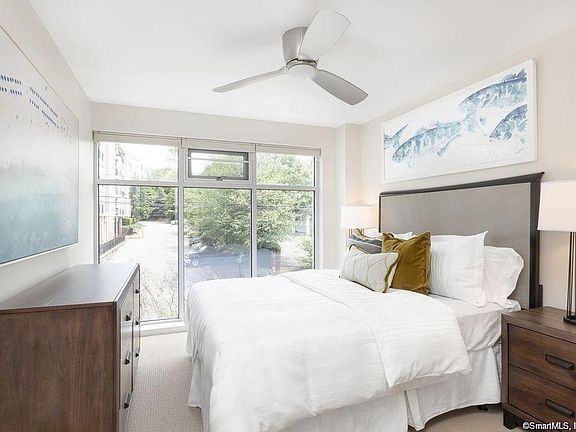 2nd image of 111A Morgan St #306