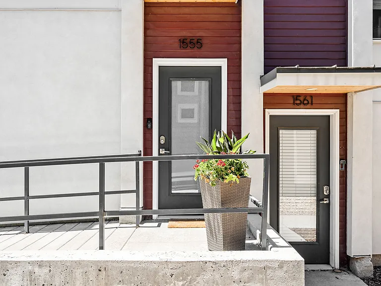1555 W 43rd Ave — Photo 31