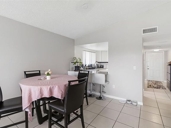 5th image of 1064 LOTUS PARKWAY #941