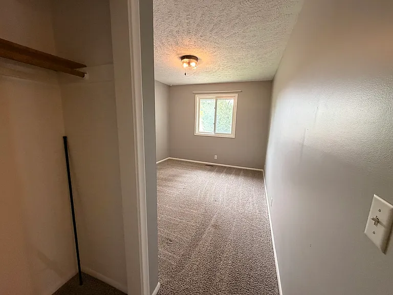2307 Brighton Dr — Photo 23