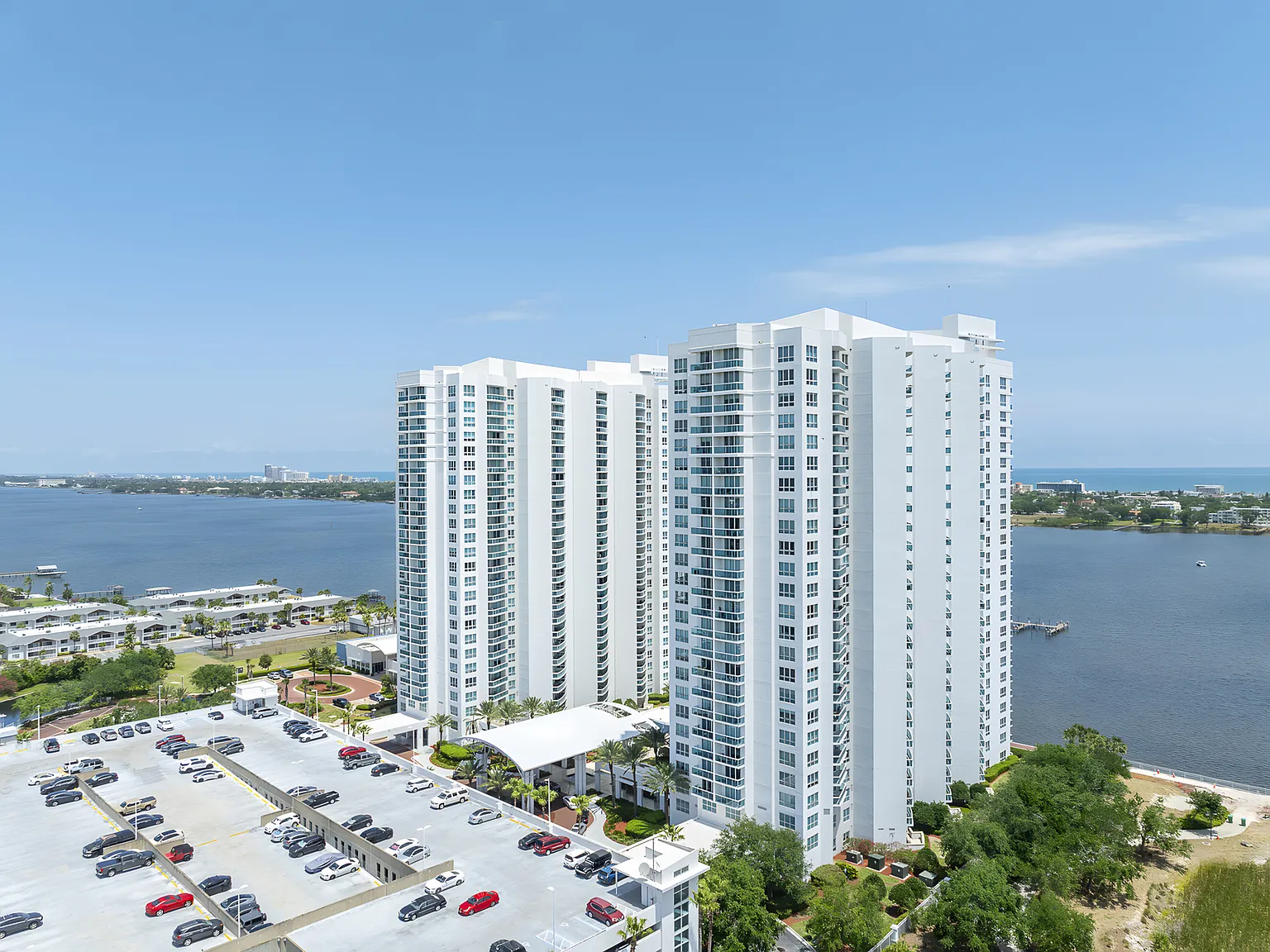 2 bed, 1660 sqft, $2,600 — Photo 3