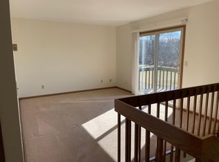 1242A Schneiders Crossing Rd NW, Dover, OH 44622