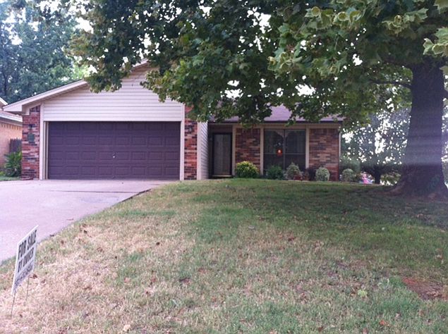 1st image of 4500 Forest Hills Dr