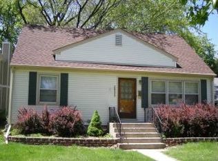 4532 Saratoga Ave, Downers Grove, IL 60515