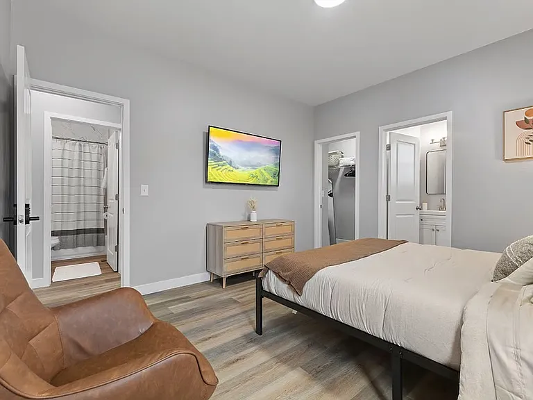 44 E Parkview Ave #A — Photo 17