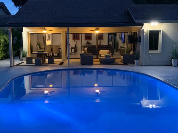 373 River Edge Rd, Jupiter, FL 33477