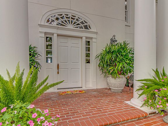 4th image of 6148 San Jose Blvd W