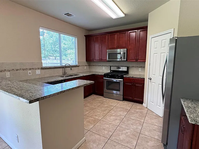 2211 Bent Bow Dr — Photo 16
