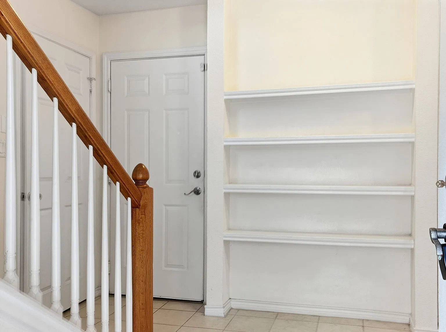 2 bed, 1414 sqft, $2,350 — Photo 3