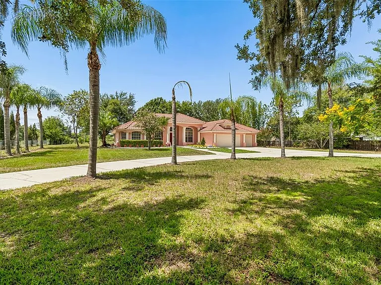 9619 Springbrook Dr — Photo 8
