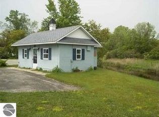 646 W Lake St, Tawas City, MI 48763