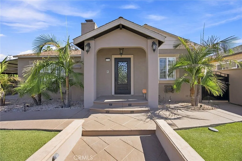 3 bed, 1164 sqft, $4,999 — Photo 2