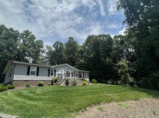 404 Holland Woods Dr, Wilkesboro, NC 28697