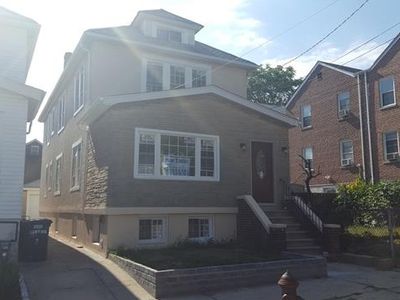 2033 Lurting Ave, Bronx, NY, 10461