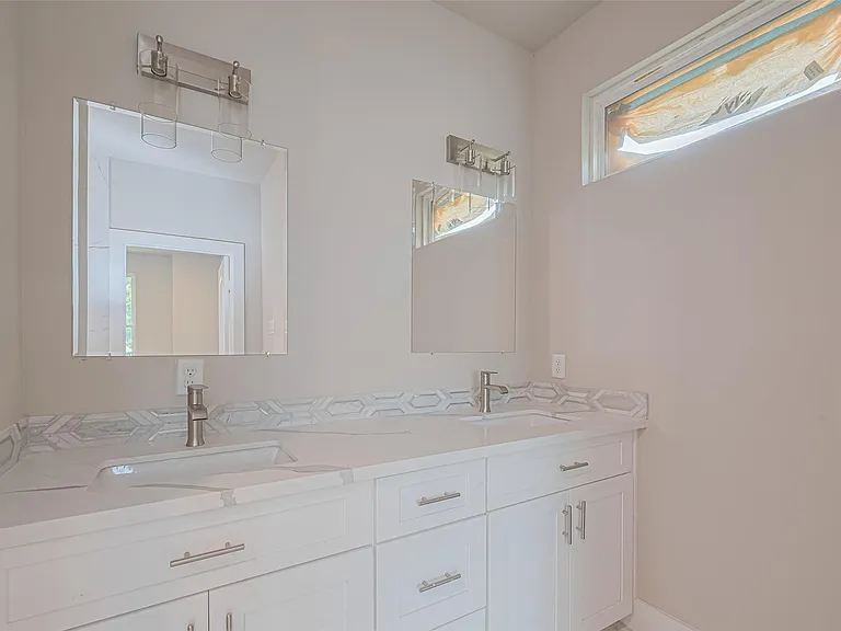 7207 Force St — Photo 17