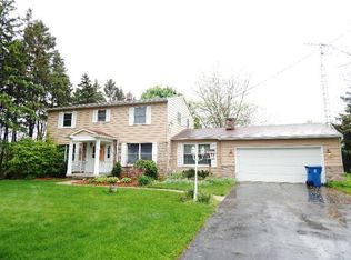 1497 N McKinley Rd, Flushing, MI 48433