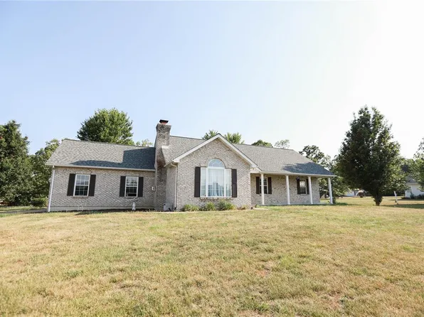 29 Highland Dr, Cuba, MO 65453