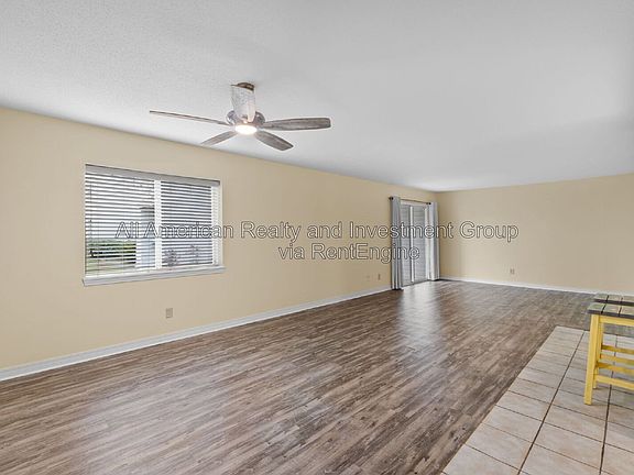 4th image of 101 Old Ferry Rd Unit 34A
