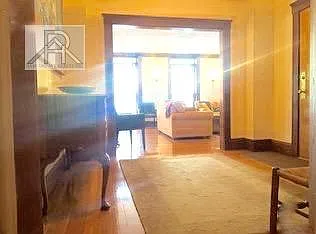 3 bed, 1.5 bath, $4,500 — Photo 4