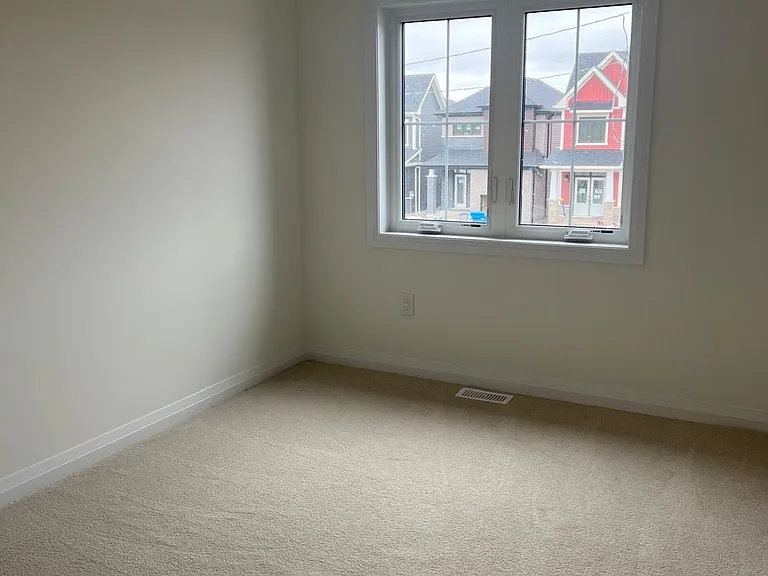 303 Starlight Ave — Photo 10
