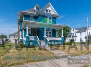 2439 8th Ave #3, Rock Island, IL
