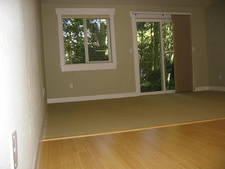 2128 SW Holden St #D-109 — Photo 8