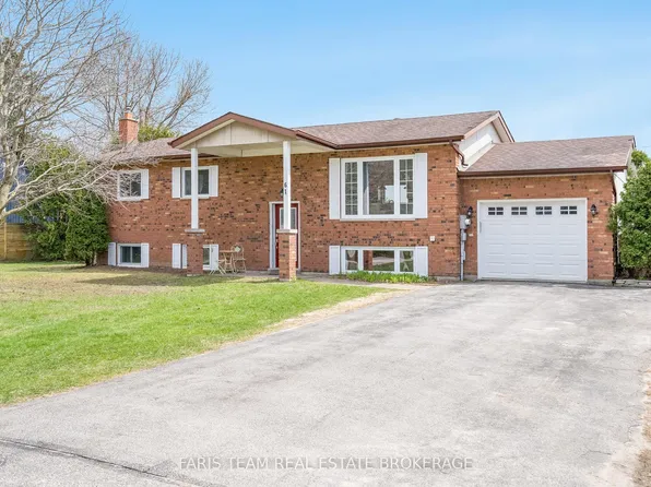 61 Mill St E, Springwater, ON L0L 1V0