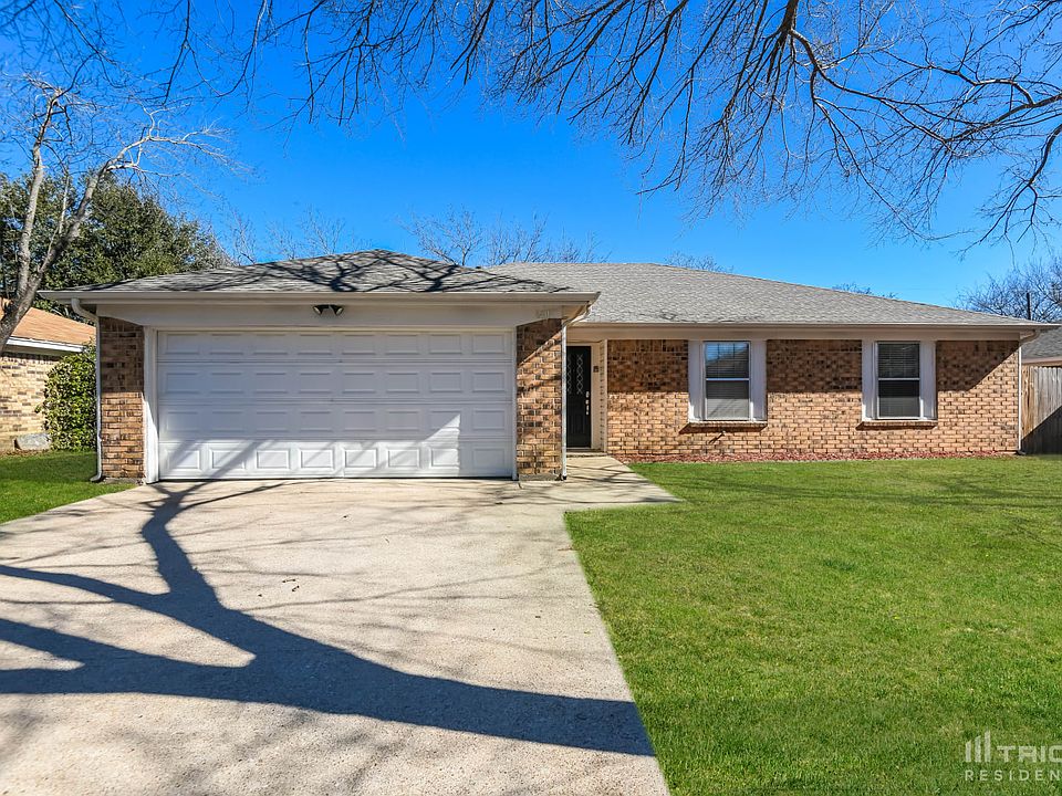 1st image of 6411 Hidden Springs Dr