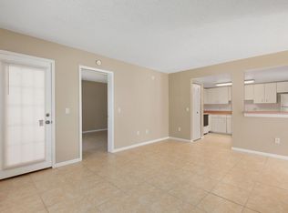 8228 Fairways Cir #C103, Ocala, FL 34472