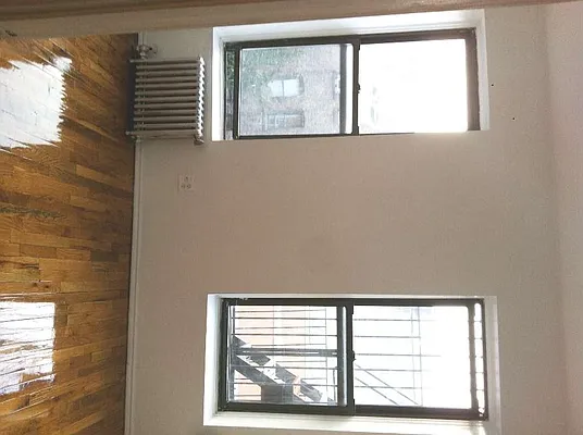 Rented by Corcoran | media 23