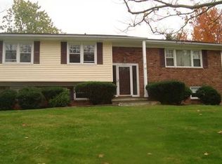 22 Crest Rd, New Providence, NJ 07974