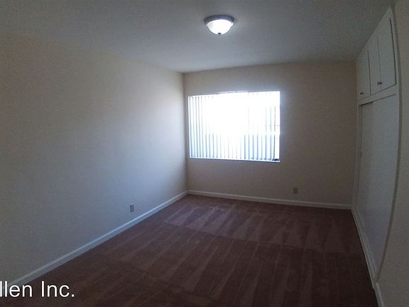 3rd image of 406 E Palmer Ave APT 5