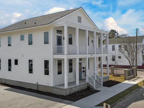 89 Fishburne St, Charleston, SC 29403