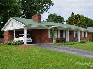 604 Greenbriar Dr, Harrodsburg, KY 40330