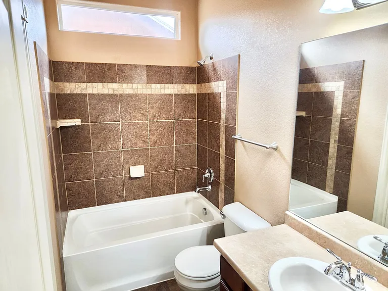 7027 Davey Crocket Ct — Photo 9