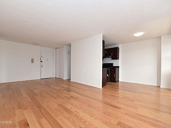 4th image of 4750 59th St APT 7F