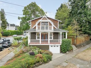 5728 Woodlawn Avenue N, Seattle, WA 98103