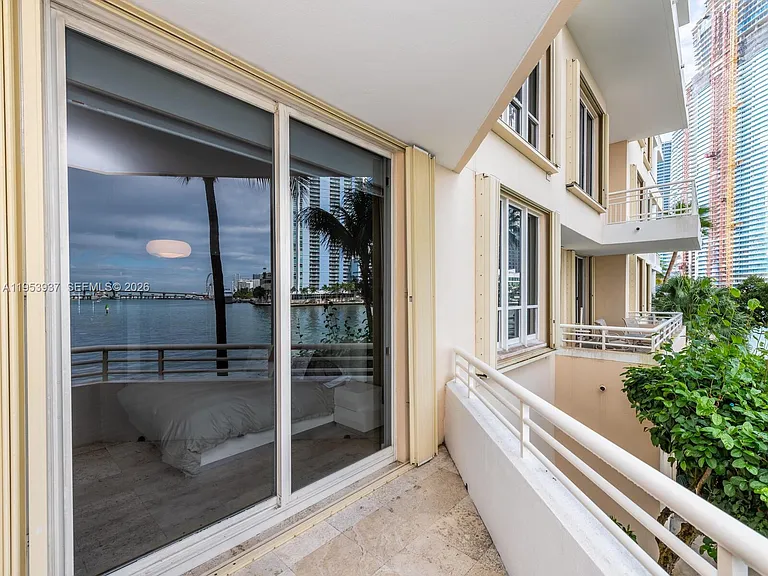 888 Brickell Key Dr #210 — Photo 52